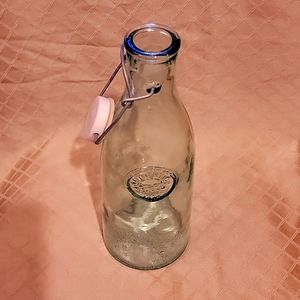 Serving carafe vintage , farm